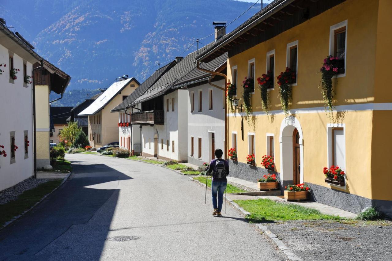 Gartenlodge Auszeit Noetsch Exterior photo